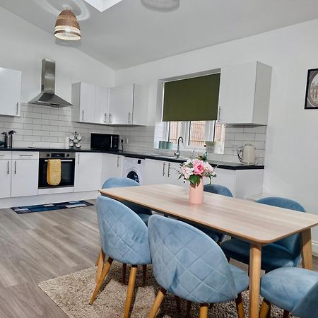 Cosy 1-Bed Flat 30Min To Central London & Parking Dış mekan fotoğraf