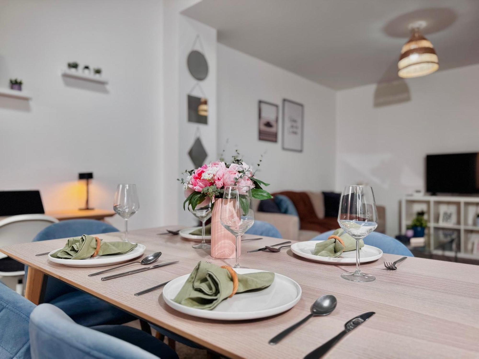 Cosy 1-Bed Flat 30Min To Central London & Parking Dış mekan fotoğraf